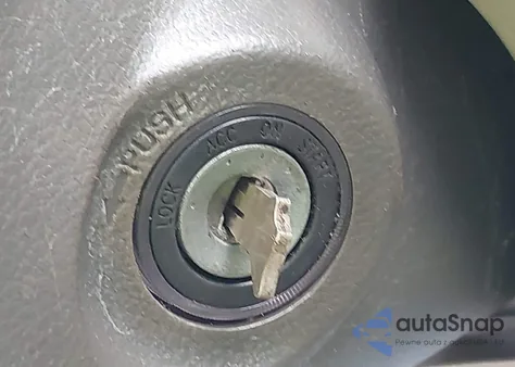 2009 Toyota Camry Le z USA, uszkodzony, nr VIN 4T1BE46K09U839190